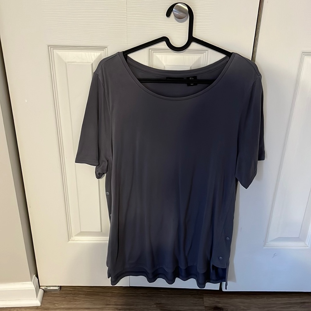 Long leggings tshirt with button detail